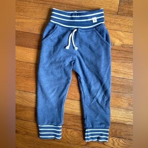 Lulu & Roo soft & comfy sweatpants